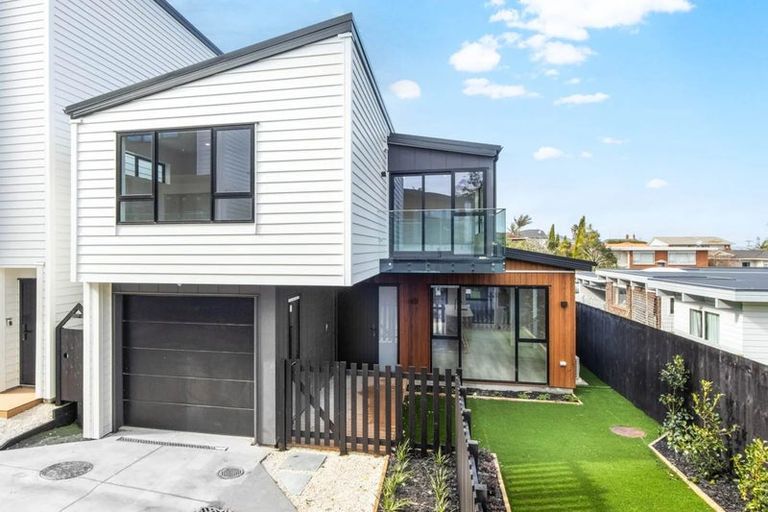 Photo of property in 134e Mokoia Road, Chatswood, Auckland, 0626