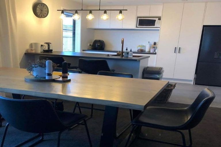 Photo of property in 32 Aratapu Street, Waitara, 4320