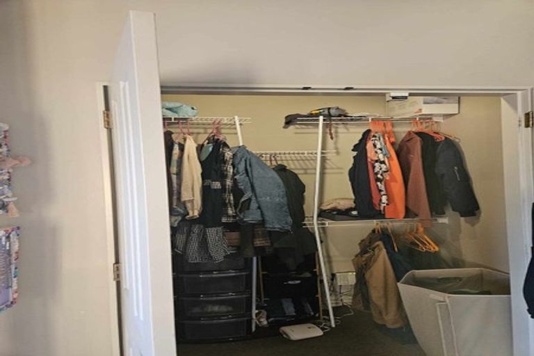 Photo of property in 16 Palliser Road, Roseneath, Wellington, 6011