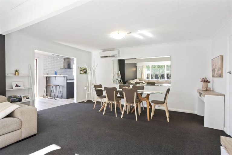 Photo of property in 172 Withells Road, Avonhead, Christchurch, 8042