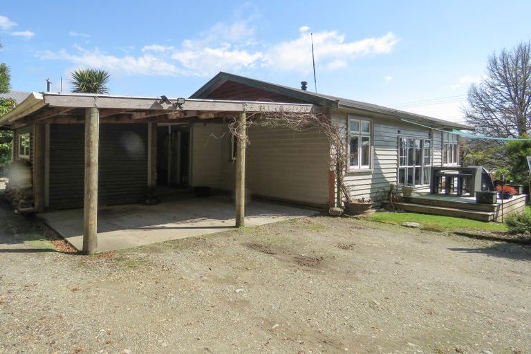 Photo of property in 15 Grey Road, Reefton, 7830