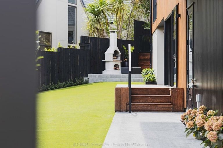 Photo of property in 19 Wilding Avenue, Northcote Point, Auckland, 0627