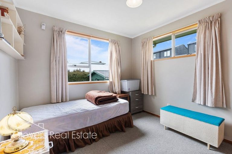 Photo of property in 101 Bruce Mclaren Road, Henderson, Auckland, 0612