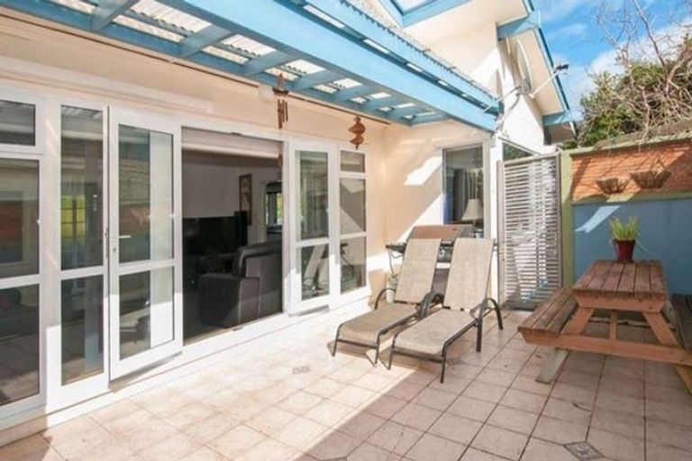 Photo of property in 15 Harley Grove, Boulcott, Lower Hutt, 5010