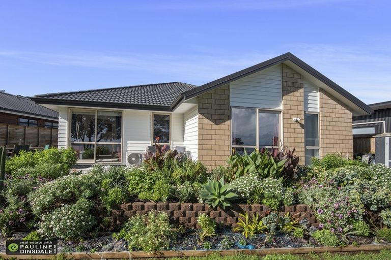 Photo of property in 12 Te Waiariki Way, Tamaterau, Whangarei, 0174