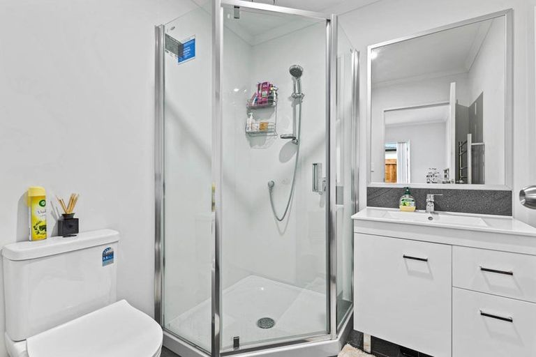 Photo of property in 22 Kapowai Boulevard, Takanini, 2112