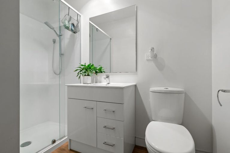 Photo of property in 3 Tarapuke Lane, Papakura, 2110