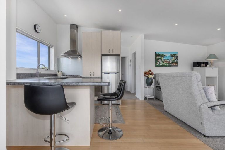 Photo of property in 5a Motuhara Road, Plimmerton, Porirua, 5026