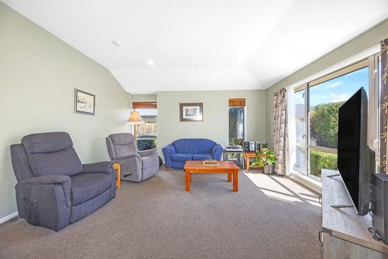 Photo of property in 47c Birchfield Avenue, Dallington, Christchurch, 8061