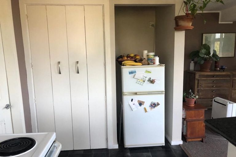 Photo of property in 2/44 Ribble Street, Island Bay, Wellington, 6023