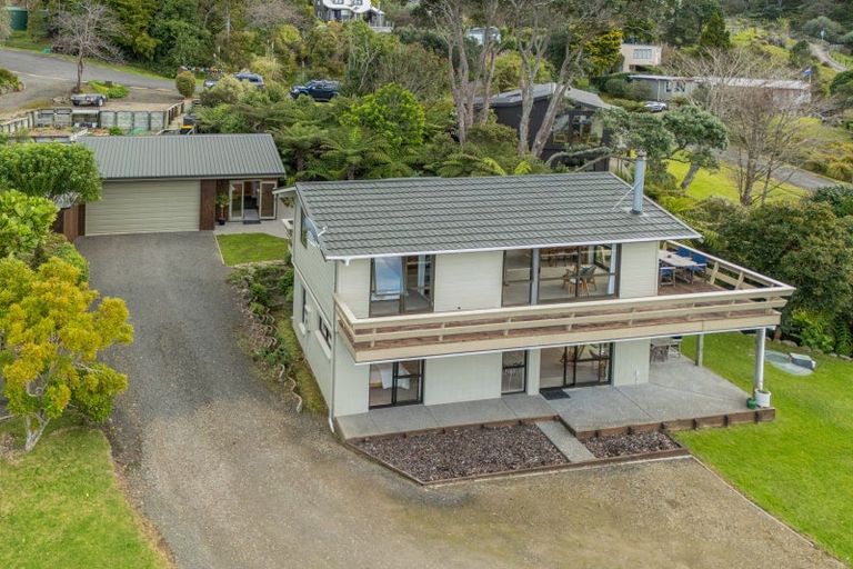 Photo of property in 39 Grange Road, Hahei, Whitianga, 3591