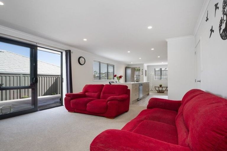 Photo of property in 72 Sentinel Avenue, Omokoroa, 3114