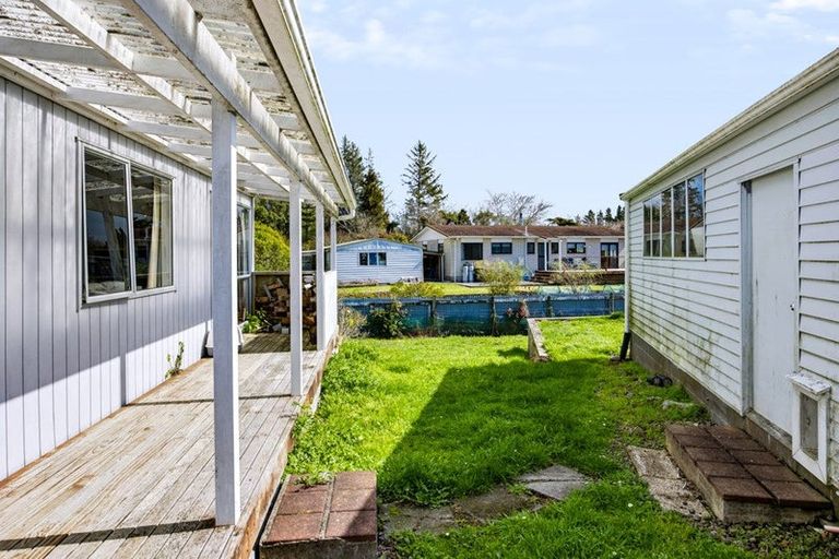 Photo of property in 22 Rewa Street, Inglewood, 4330