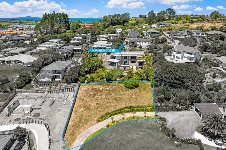 Photo of property in 24b Gulf Harbour Drive, Gulf Harbour, Whangaparaoa, 0930