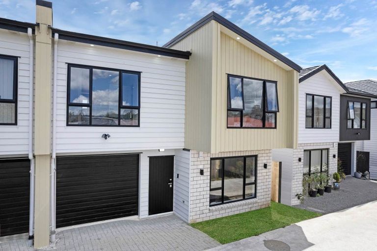 Photo of property in 70c Cargill Street, Papakura, 2110
