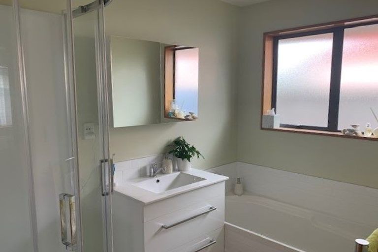 Photo of property in 2/32 Seymour Street, Hornby, Christchurch, 8042