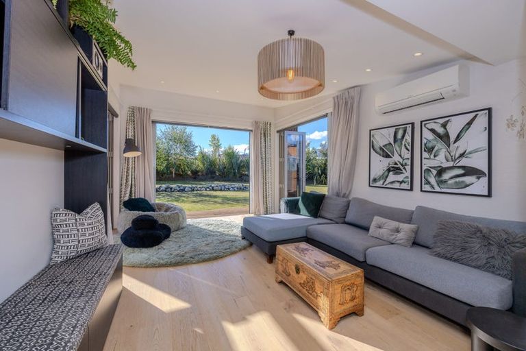 Photo of property in 70 Grandview Road, Lake Hawea, Wanaka, 9382