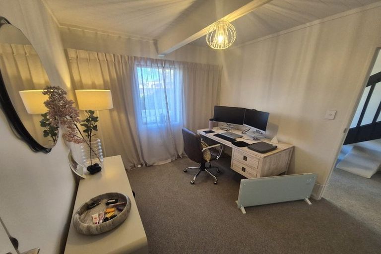 Photo of property in 1/99a Mandeville Street, Riccarton, Christchurch, 8011