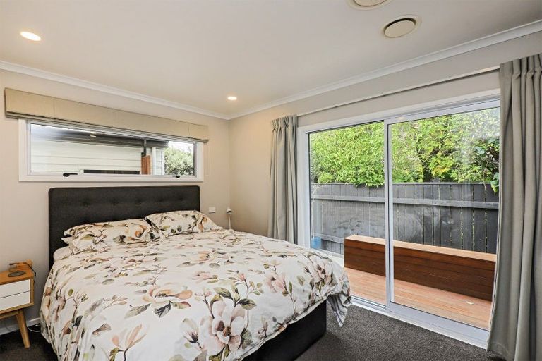 Photo of property in 33a Hammond Road, Taradale, Napier, 4112