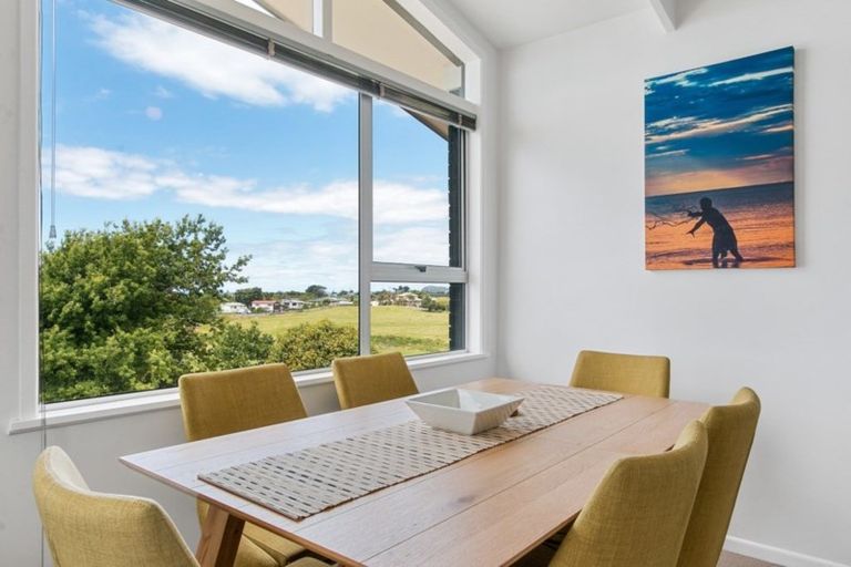 Photo of property in 56 The Crescent, Waihi Beach, 3611