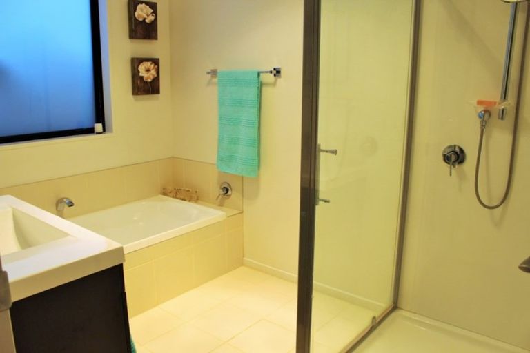 Photo of property in 32 Breaksea Street, Te Anau, 9600