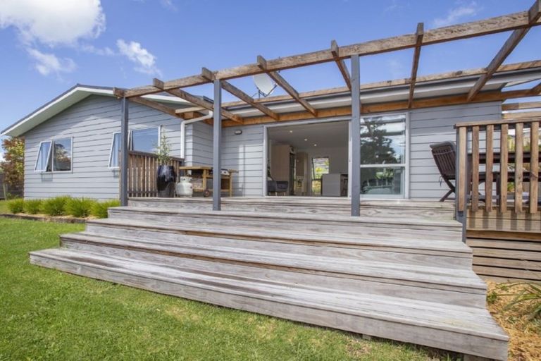 Photo of property in 21 Molesworth Drive, Mangawhai, 0505