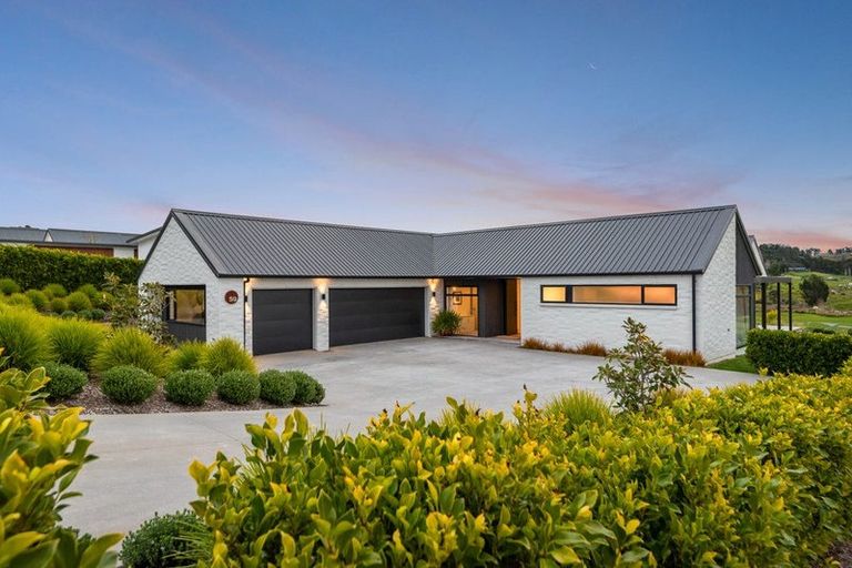 Photo of property in 59 Grayson Road, Wainui, Silverdale, 0992