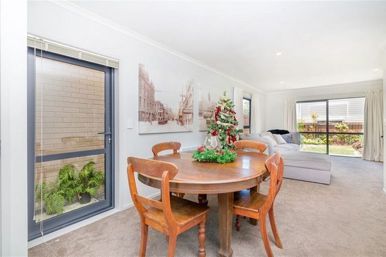 Photo of property in 410 Weymouth Road, Weymouth, Auckland, 2103