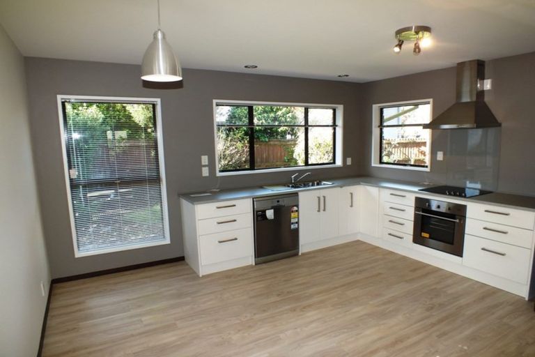 Photo of property in 11 Muir Avenue, Halswell, Christchurch, 8025