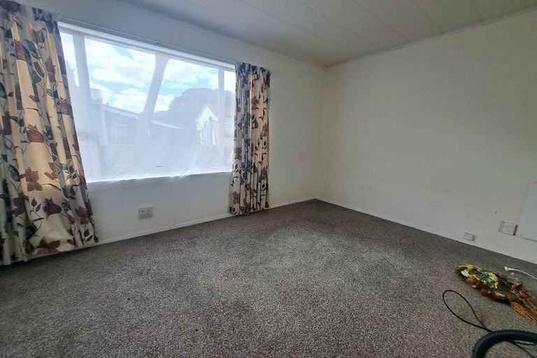 Photo of property in 3/44 Bauchop Road, Waterloo, Lower Hutt, 5011