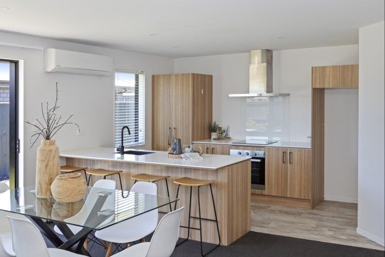 Photo of property in 318 Halswell Junction Road, Halswell, Christchurch, 8025