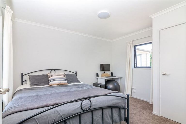 Photo of property in 410 Weymouth Road, Weymouth, Auckland, 2103