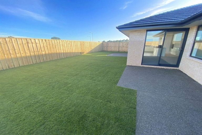 Photo of property in 4 Edgar Way, Rolleston, 7614