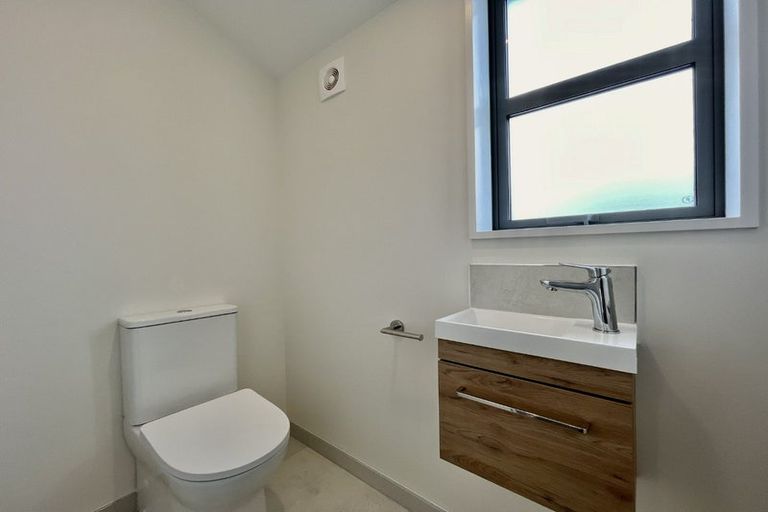 Photo of property in 3/94 Mathesons Road, Phillipstown, Christchurch, 8011