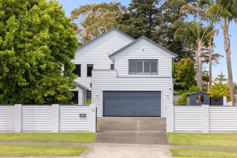Photo of property in 16 Santa Barbara Drive, Papamoa Beach, Papamoa, 3118