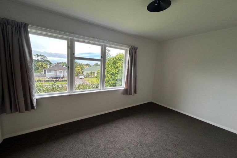 Photo of property in 27 Colvin Street, Westport, 7825