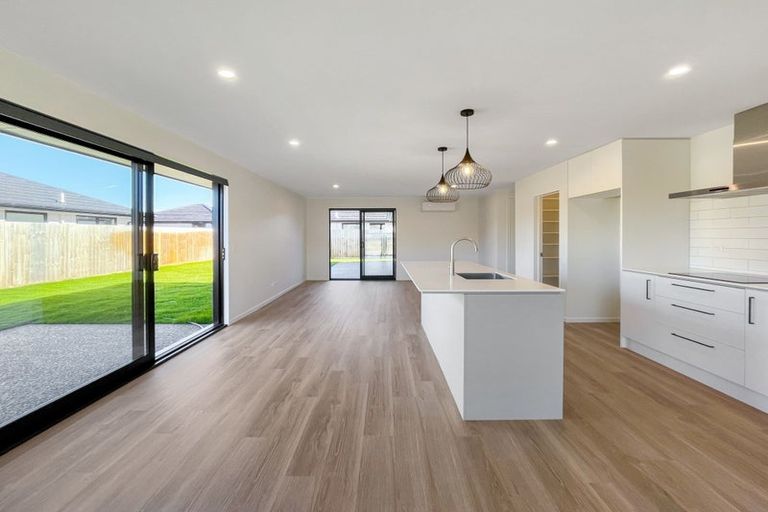 Photo of property in 41 Comer Street, Halswell, Christchurch, 8025