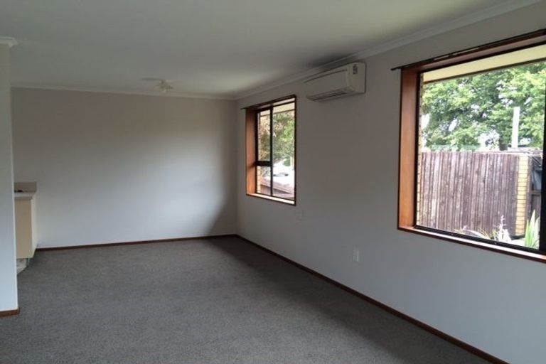 Photo of property in 42a Victoria Street, Rangiora, 7400