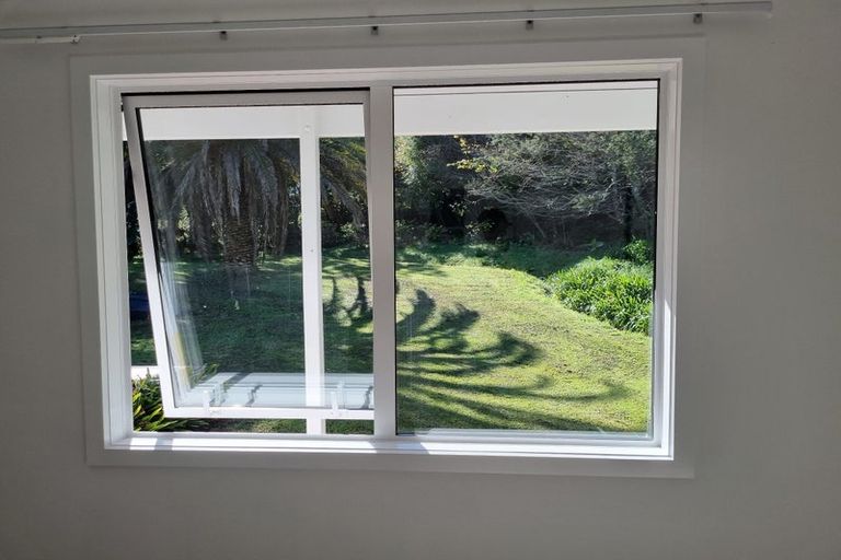 Photo of property in 388 Muriwai Road, Waimauku, 0881