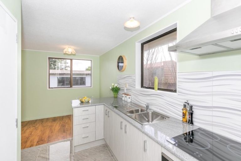 Photo of property in 4b Kentucky Crescent, Nawton, Hamilton, 3200