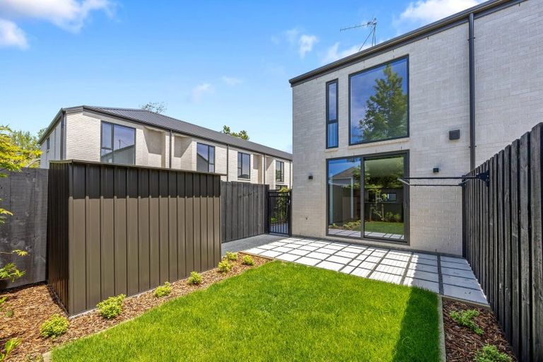 Photo of property in 3/88 Holly Road, St Albans, Christchurch, 8014