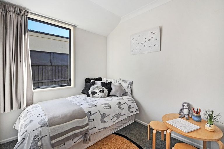 Photo of property in 178b Palmers Road, New Brighton, Christchurch, 8083