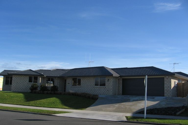 Photo of property in 2 Finchley Place, Hamilton East, Hamilton, 3216