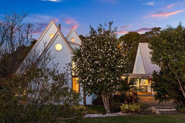 Photo of property in 34 Top Road, Dairy Flat, Albany, 0792