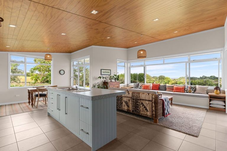 Photo of property in 9 Cullen Road, Waipu, 0582