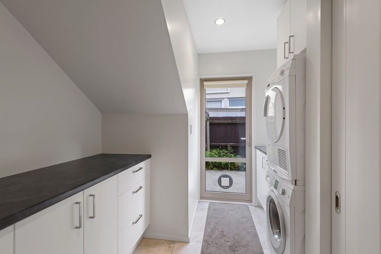 Photo of property in 303 Centaurus Road, Hillsborough, Christchurch, 8022