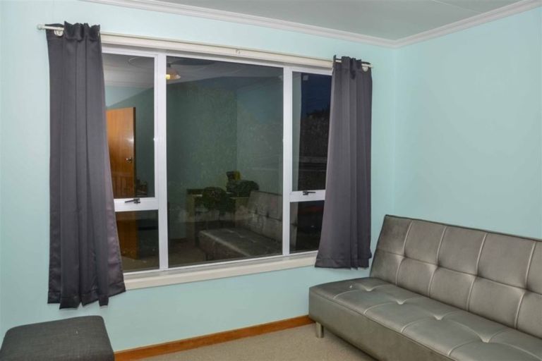 Photo of property in 3 Severn Street, Clifton, Invercargill, 9812
