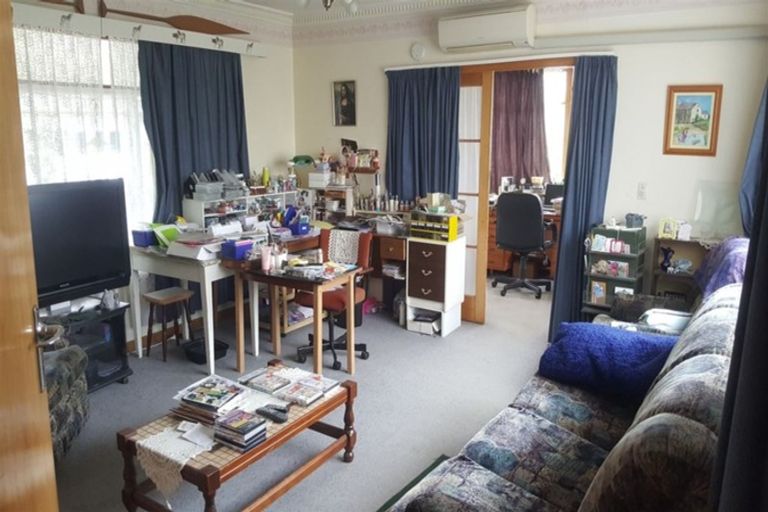 Photo of property in 6 Opie Street, Waimate, 7924