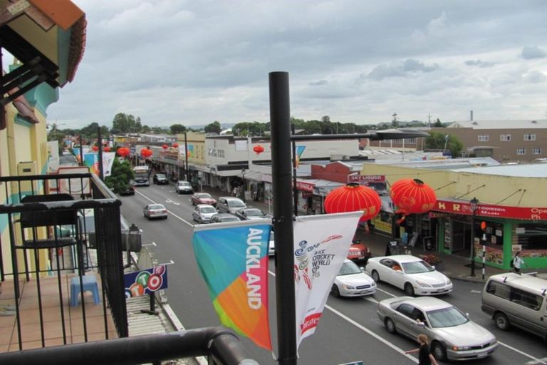 Photo of property in 2/77 Saint George Street, Papatoetoe, Auckland, 2025