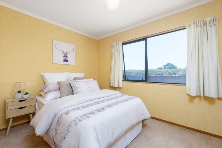Photo of property in 133a Marine Parade, Mount Maunganui, 3116